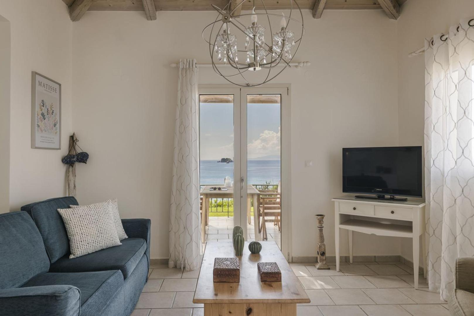 The Seasons Villa Svoronata Exterior photo